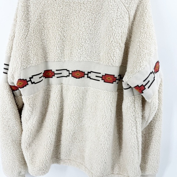 ✅ URBAN OUTFITTERS Western Sherpa Crew-Neck Sweatshirt CREAM SIZE MEDIUM - Picture 3 of 6